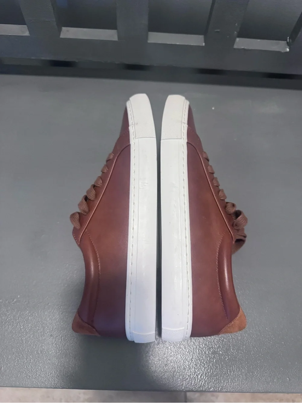 Express Men's Low-Top Sneakers in Dark Brown